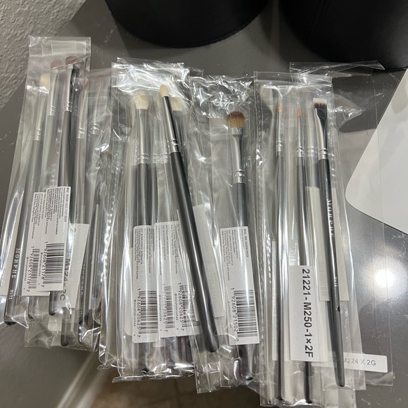 Morphe x James Charles Professional Makeup Eye Brush Set - Picture 3 of 10